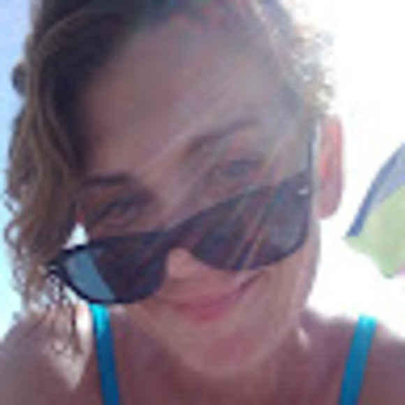 Meet your Posher, Emily's - Picture 1 of 1